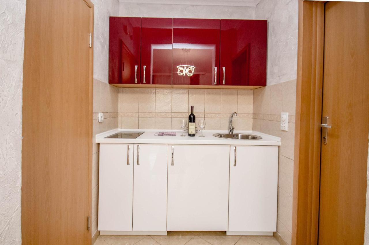 Ani Apartmani Dobra Voda Εξωτερικό φωτογραφία