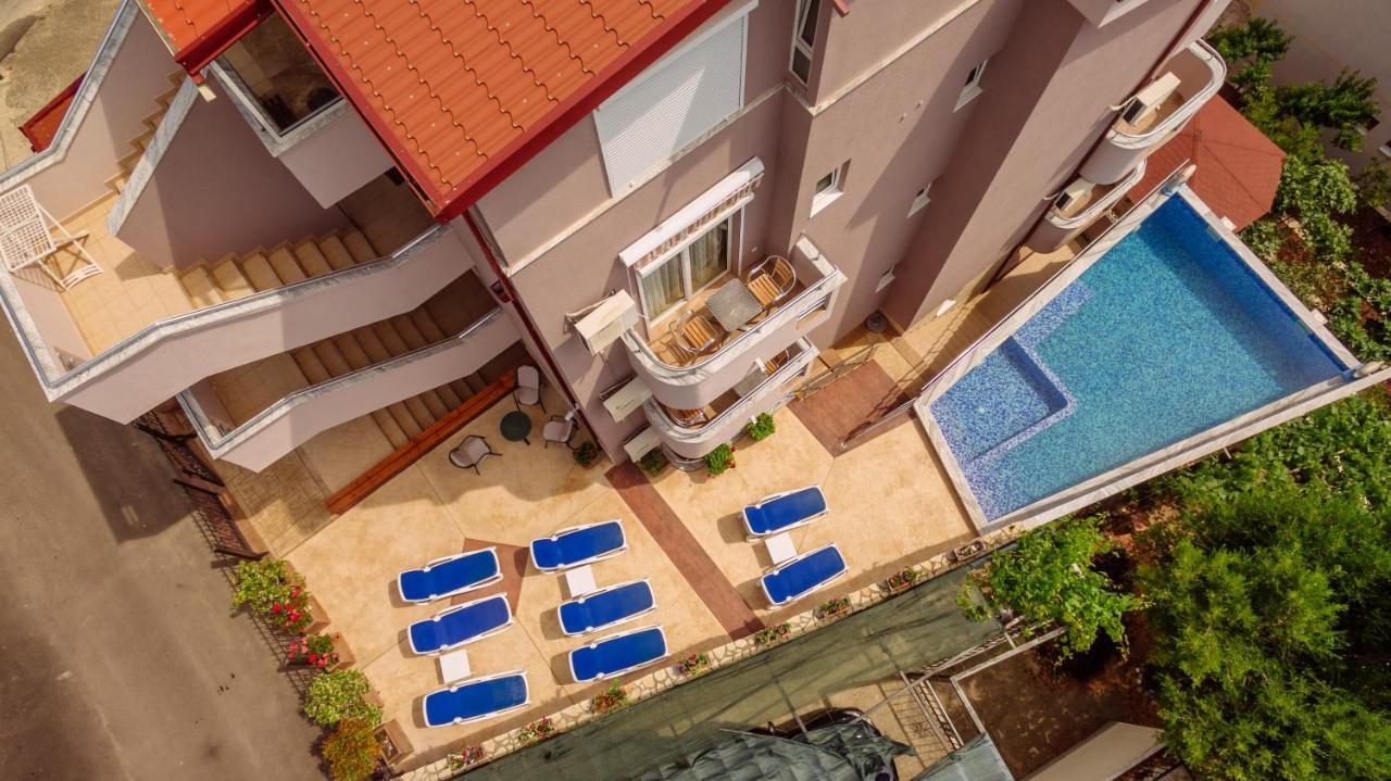 Ani Apartmani Dobra Voda Εξωτερικό φωτογραφία